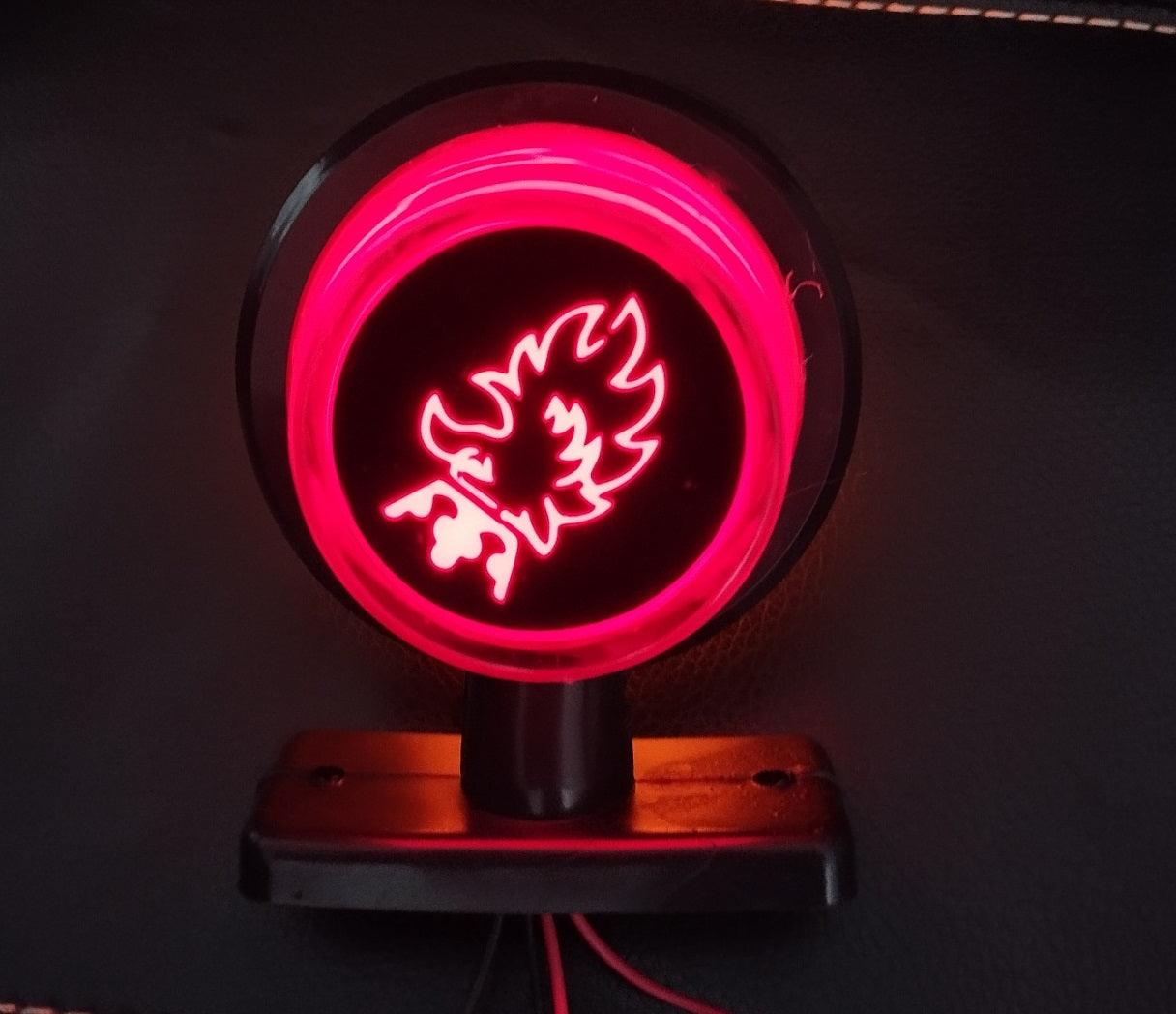 Комплект от 2 броя LED ЛЕД страничен габарит рогче 12 -24V оранжево - червено “old school” Неон Ефект с лого SCA