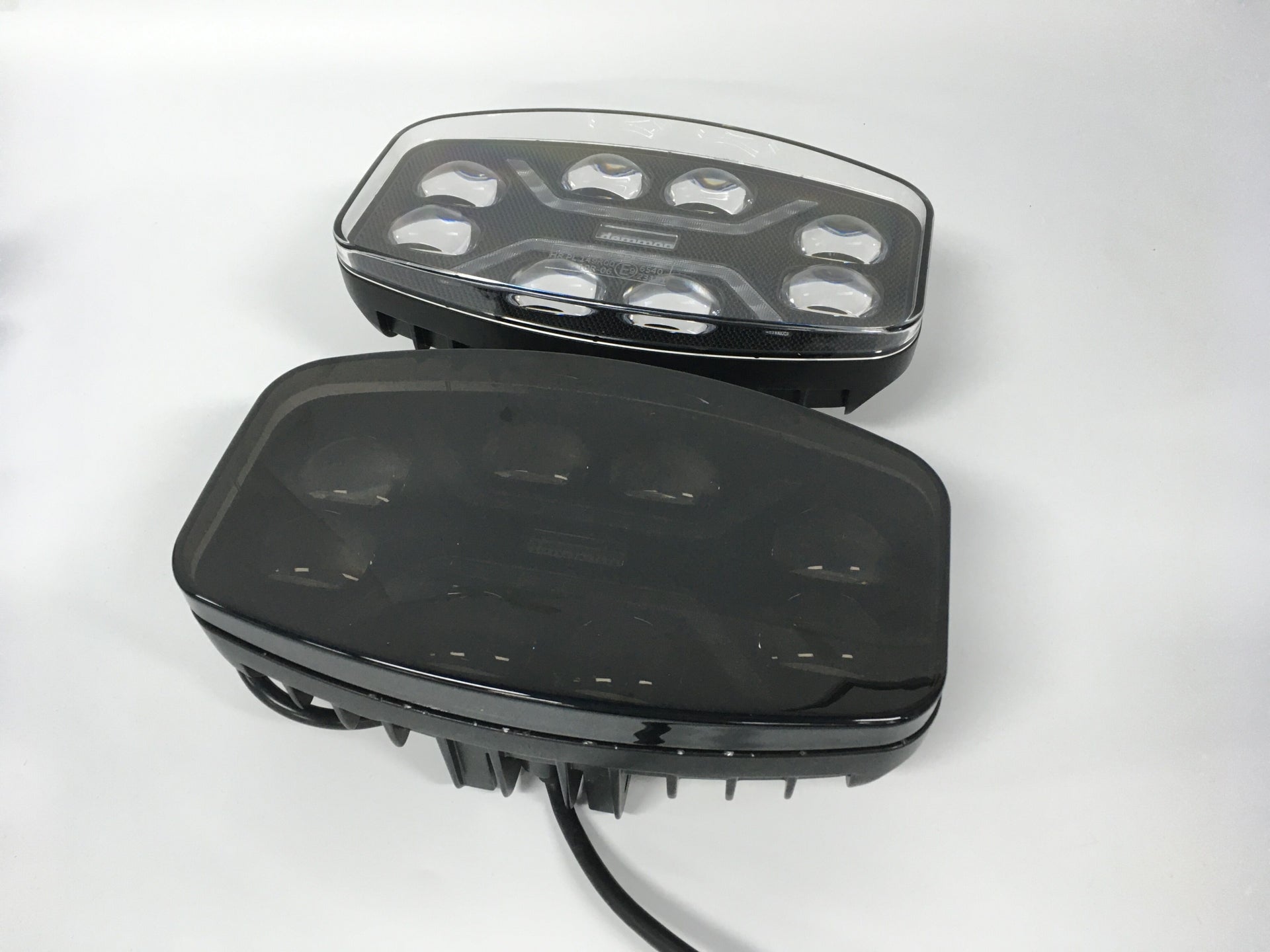 LED ЛЕД диоден фар халоген лампа 12V - 24V 48W бяло-жълто с черно стъкло за АТВ джип камион трактор земеделски и селскостопански машини и др. 245 x 139.4 x 90 mm E-mark E9