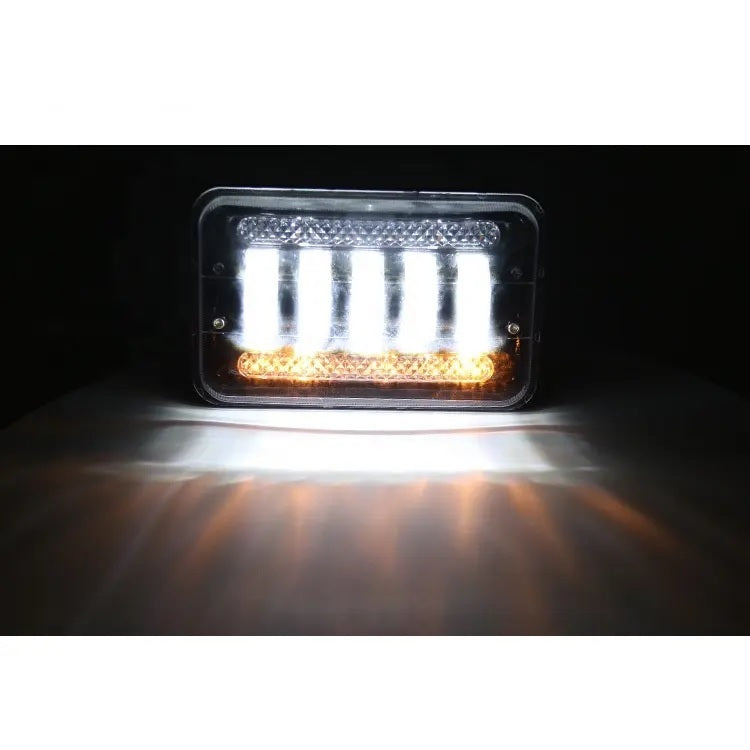 Комплект от 2бр. универсалeн 5 инча ЛЕД LED фар лампа халоген 12V-24V къси/дълги с DRL дневни светлини мигач бяло-жълто 8000lm за АТВ джип камион трактор и др.
