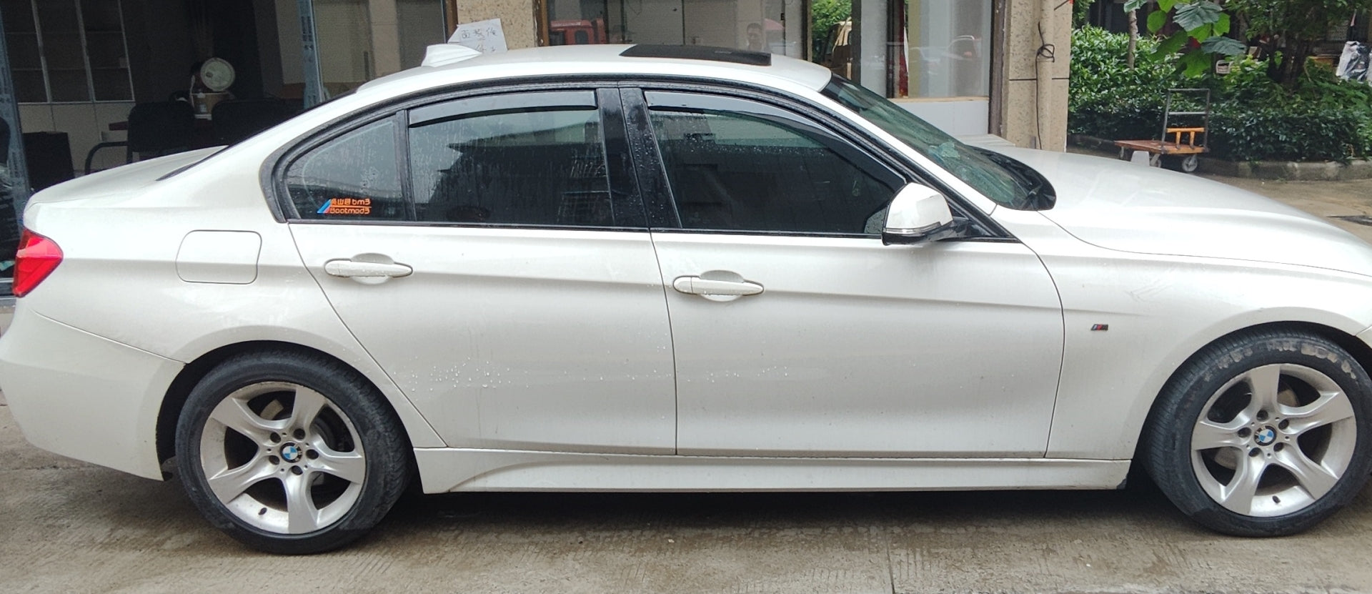 Комплект от 4бр. ветробрани за BMW 3-та серия Седан (F30) 2012-2019
