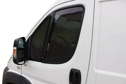 Комплект от 2бр. ветробрани за FIAT Ducato / Peugeot Boxer / Citroen Jumper 3 след 2006 Opel Movano след 2022