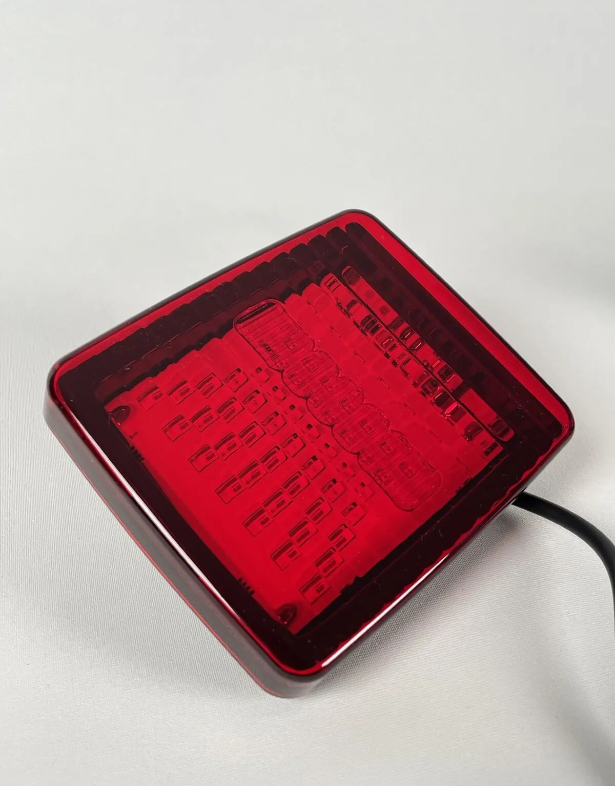 LED стоп-габарит с 70 LED диода, 12-24V, с 2 функции – стоп и габаритна светлина