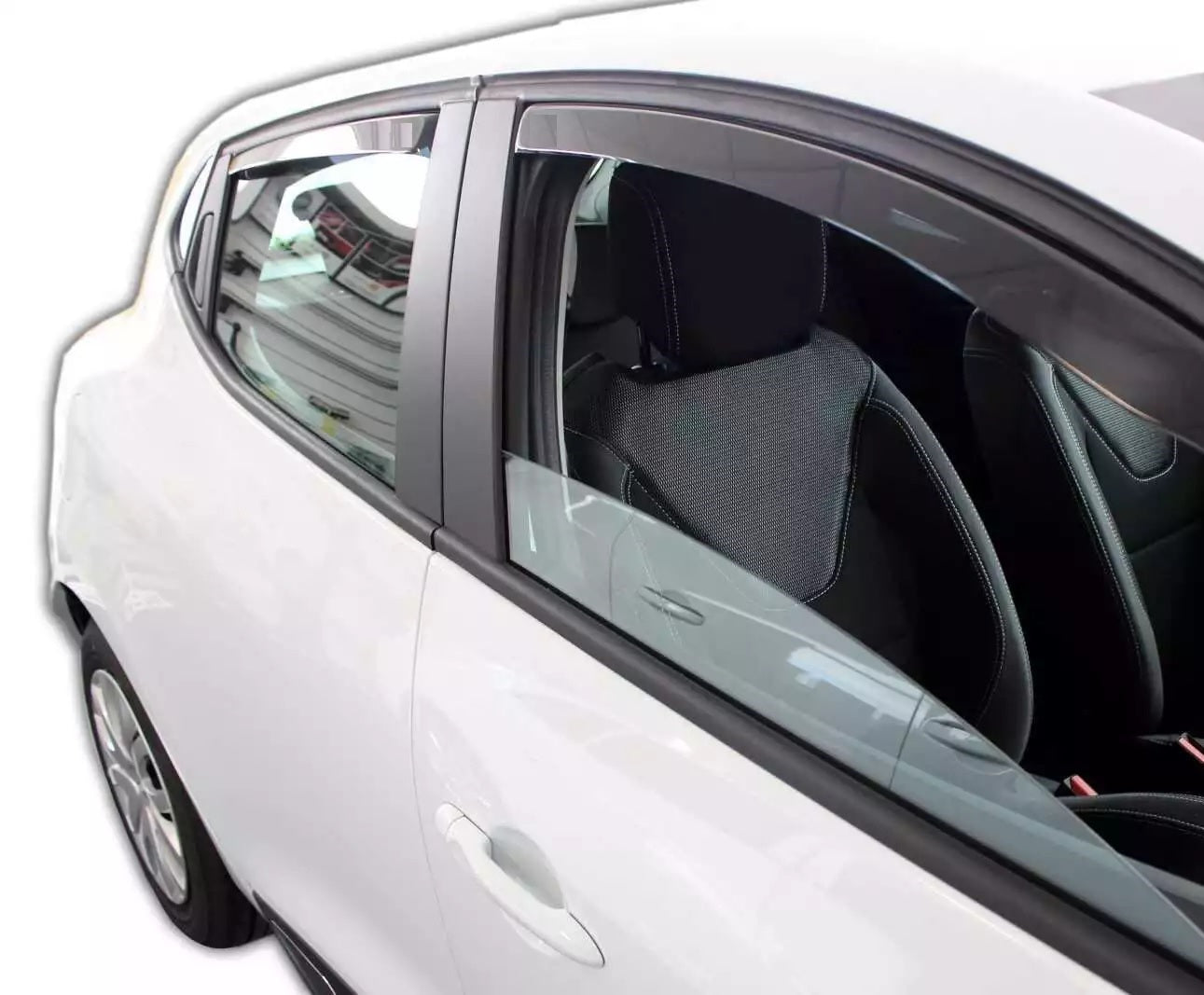Комплект от 4бр. ветробрани за Renault Clio 4 Хечбек 5 врати 2012-2019