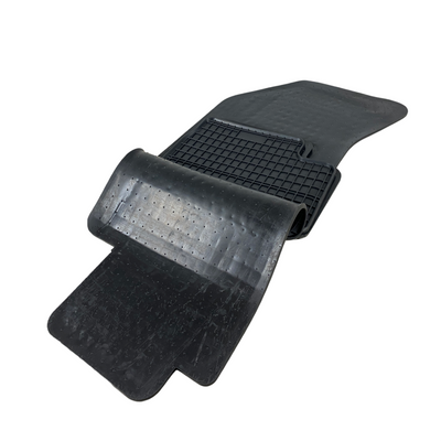 Гумени стелки Frogum за Suzuki Swift/SX4 (2005-2013)/Fiat Sedici (2005+) – пасване по модел