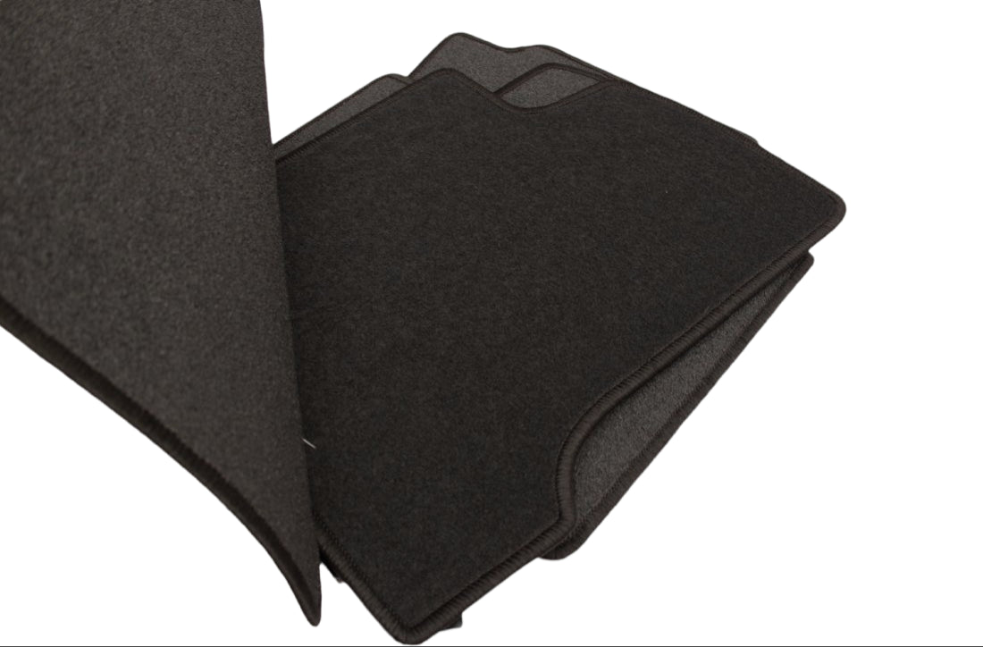 Мокетни стелки за Suzuki Grand Vitara 5 doors (2005+)