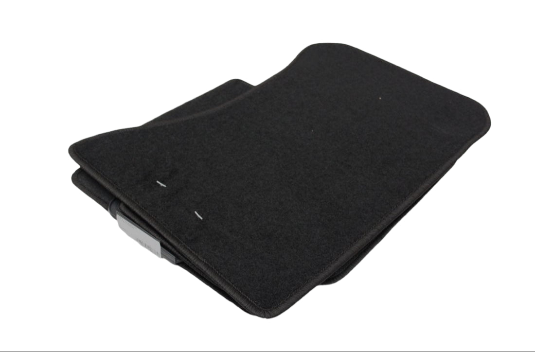 Мокетни стелки за Subaru Forester (2002-2006)