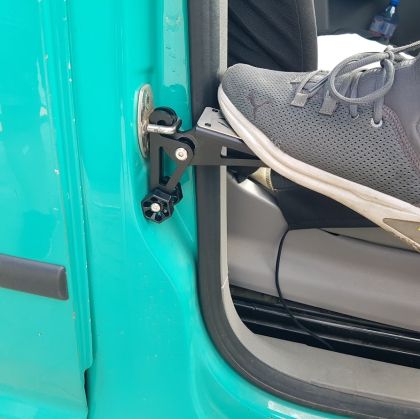 СТЕПЕНКА - СТЪПАЛО ЗА ВРАТА НА КОЛА, ДЖИП, БУС - ЗА АВТОБОКС ИЛИ БАГАЖНИК - СИН ЦВЯТ