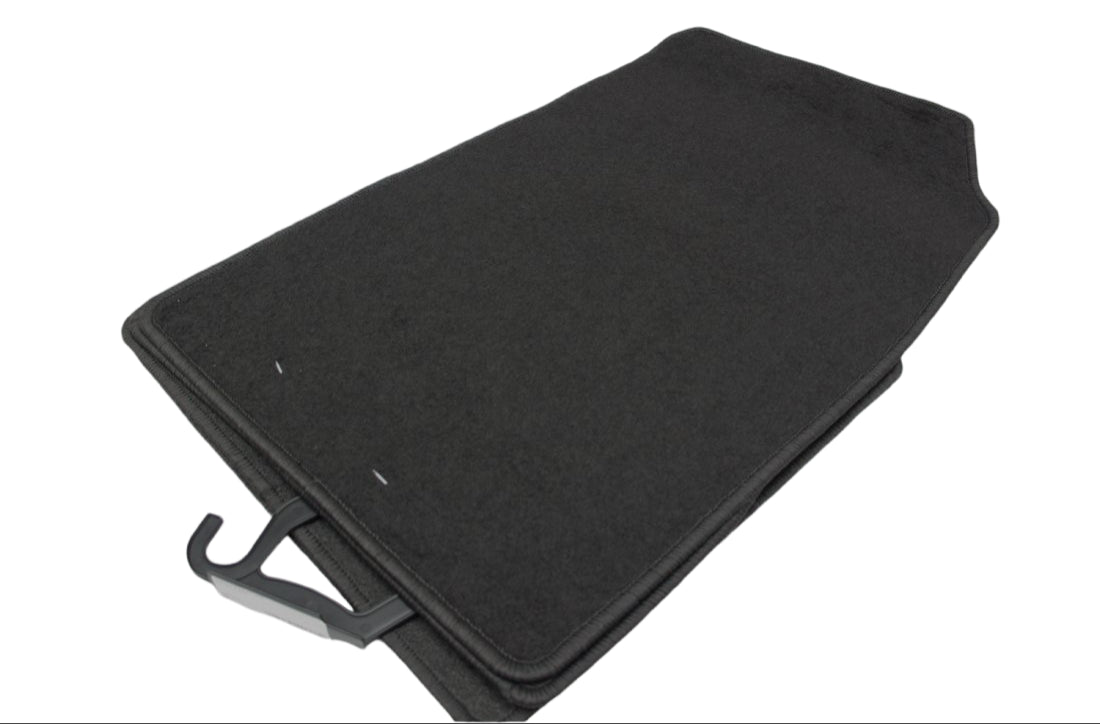 Мокетни стелки за Suzuki Kizashi (2010+)