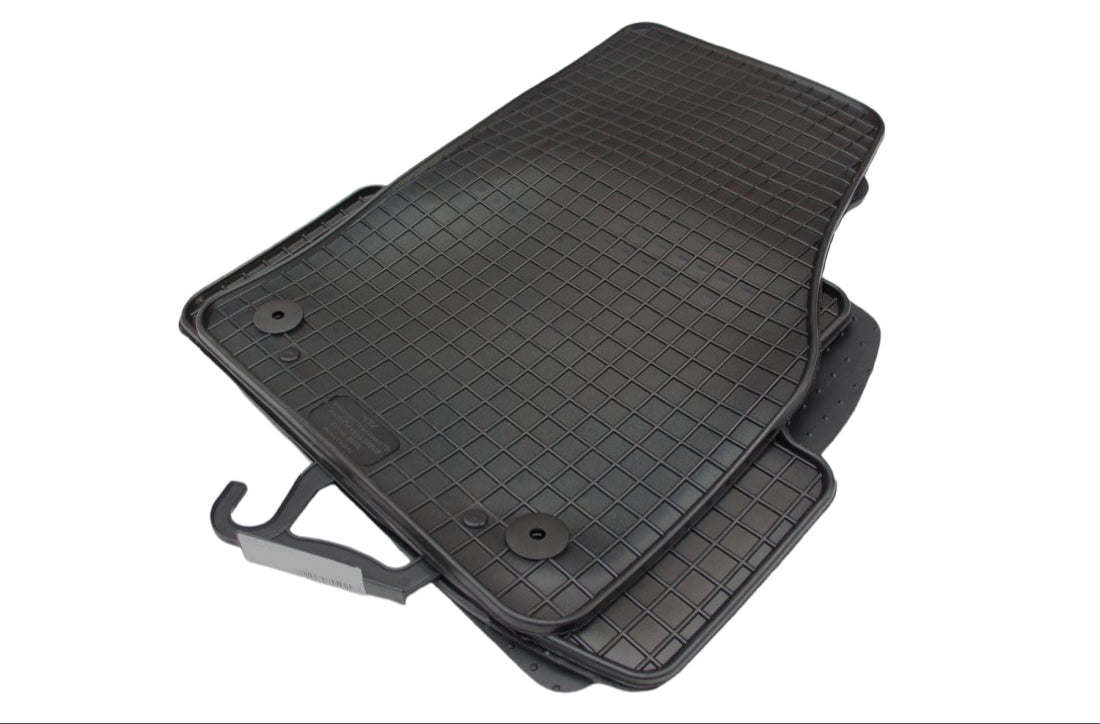 Гумени стелки за Skoda Karoq (2017+)