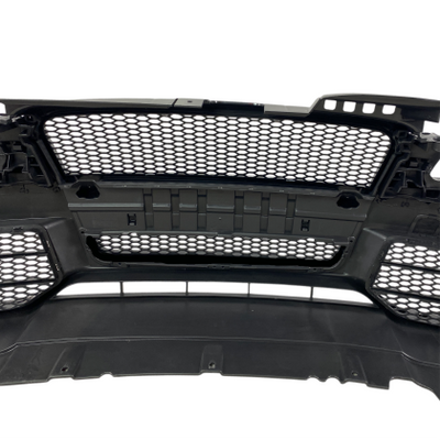 Предна броня за Audi A4 B7 8E (2004-2008) - S-Line Design с черна решетка
