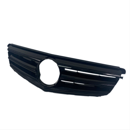 Решетка  Mercedes W204 (2007-2011) - черна гланц