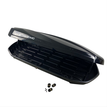 АВТОБОКС JUNIOR STRIKE 199X84X35CM С 85 MM КРЕПЕЖИ,С ДВУСТРАННО ОТВАРЯНЕ С КЛЮЧ, 440 ЛИТРА - ЧЕРЕН ГЛАНЦ