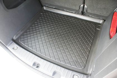 Гумирана стелка за багажник за Volkswagen Caddy Life (2004-2010) / Comfortline & Trendline Combi (2010+) 5 seats; boot walls insulated (plastic on boot walls)