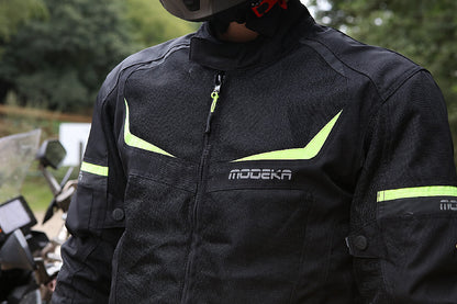 ЛЯТНО ЯКЕ MODEKA YANNIK AIR BLACK/YELLOW