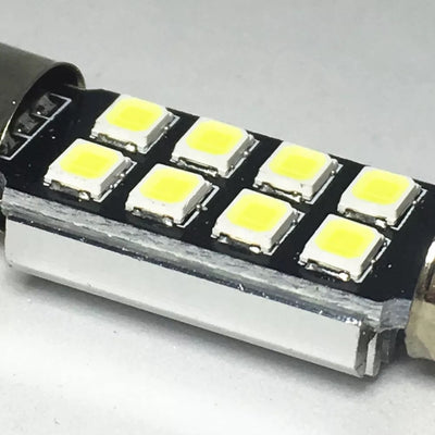 Комплект от 2 броя LED Лед Диодни Крушки 8 SMD 31мм 12V Бяла Светлина в блистер