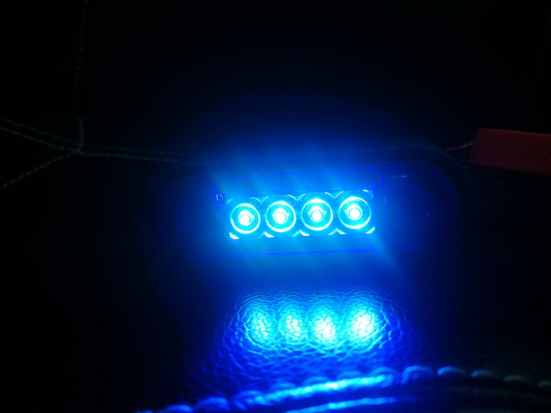LED ЛЕД Диоден Маркер Габарит Токос Син 12V-24V Светлина За Камион Бус Ван Ремарке Каравана С Извит Гръб за Директен Монтаж на Ролбар Булбар