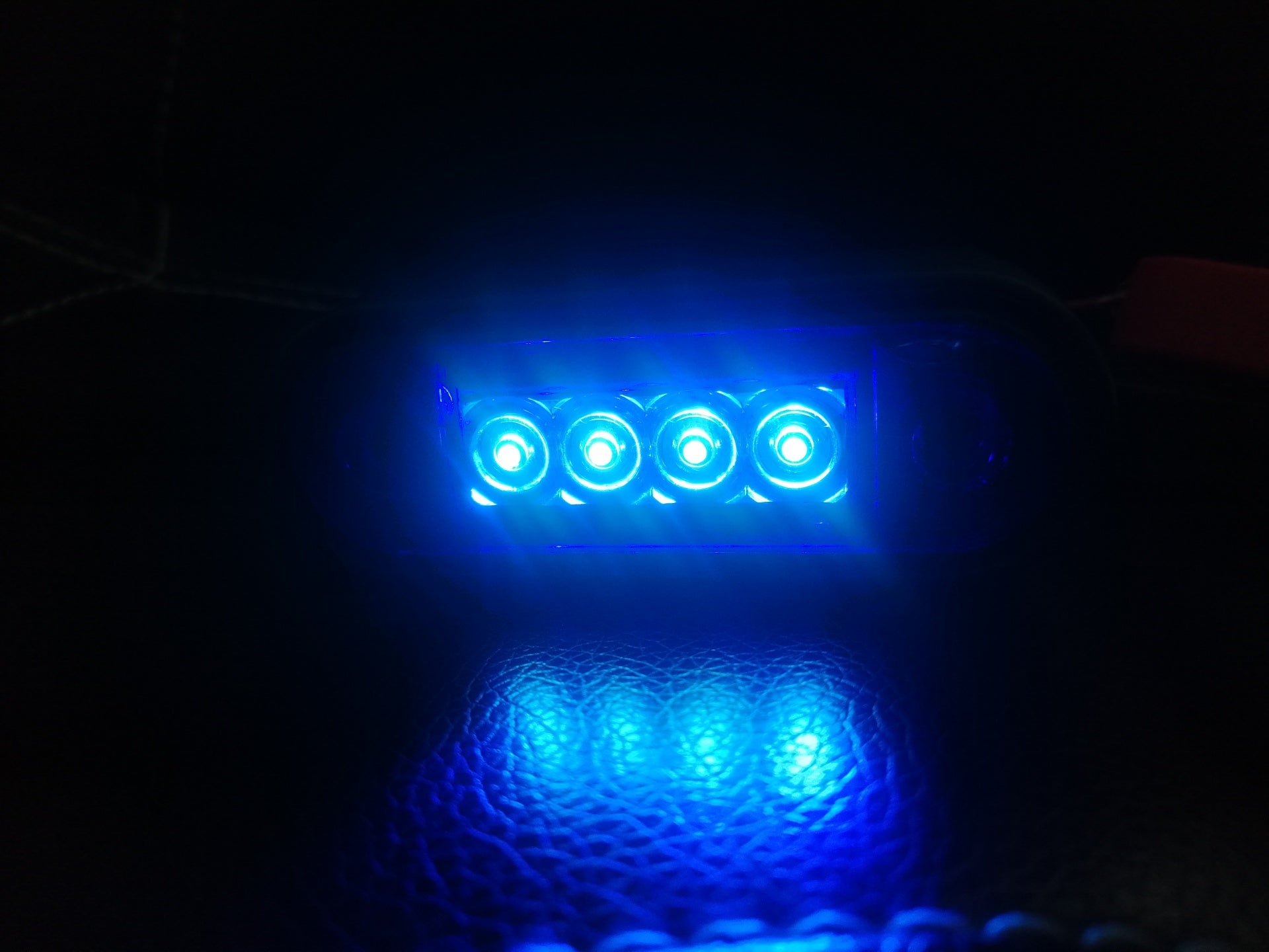 LED ЛЕД Диоден Маркер Габарит Токос Син 12V-24V Светлина За Камион Бус Ван Ремарке Каравана С Извит Гръб за Директен Монтаж на Ролбар Булбар
