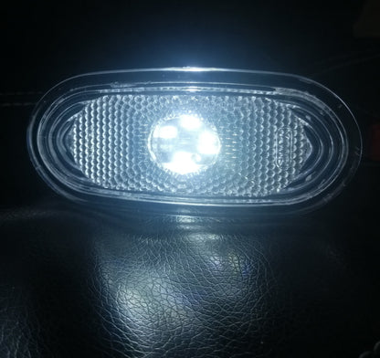 LED ЛЕД светодиоден габарит маркер токос бял оранжев с 4 диода 12V за Мерцедес Спринтер Фолксваген Крафтер MERCEDES SPRINTER VW CRAFTER