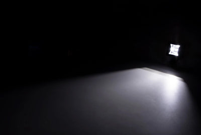 Комплект от 4 броя Лед LED Халогени Лампи с окабеляване Бяла Flood + Оранжева DRL Светлина 12V - 24V за Off Road 4X4 SUV джип мотор автомобил камион градина и др.