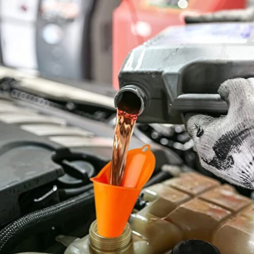 Оранжева пластмасова фуния за бензин масло вода и др. 28см