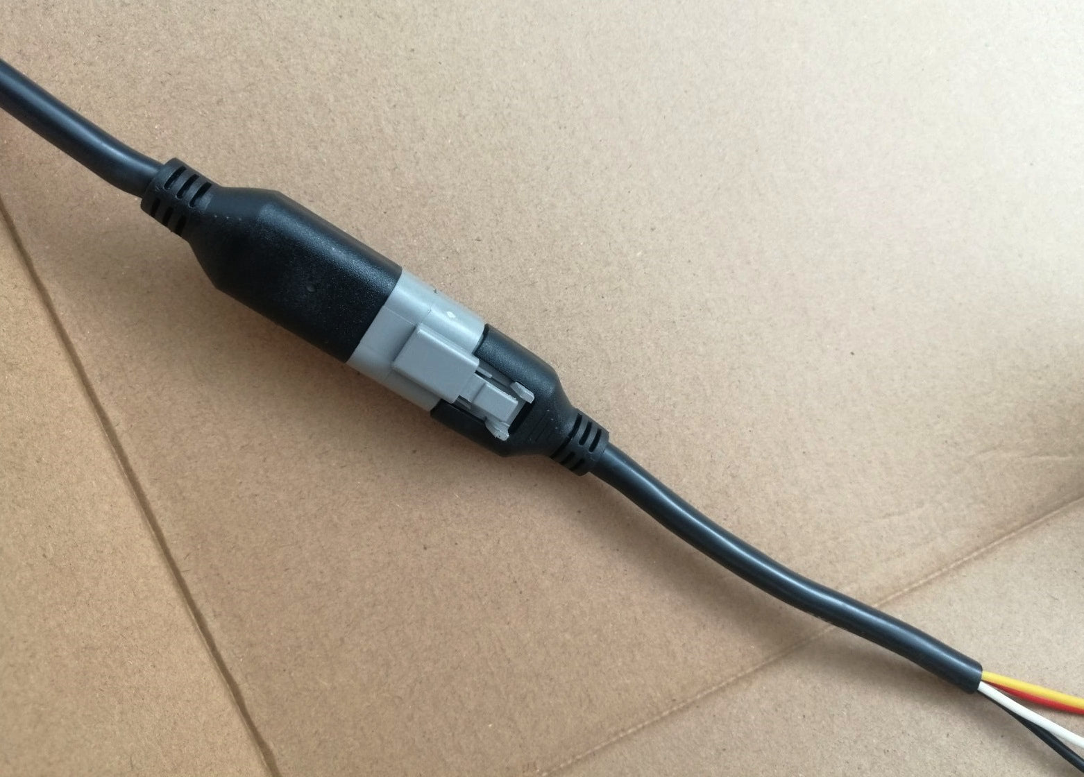 ЛЕД LED Високомощен диоден фар халоген лампа 12V - 24V бяло-жълто 247 см за камиони трактор земеделски машини и др