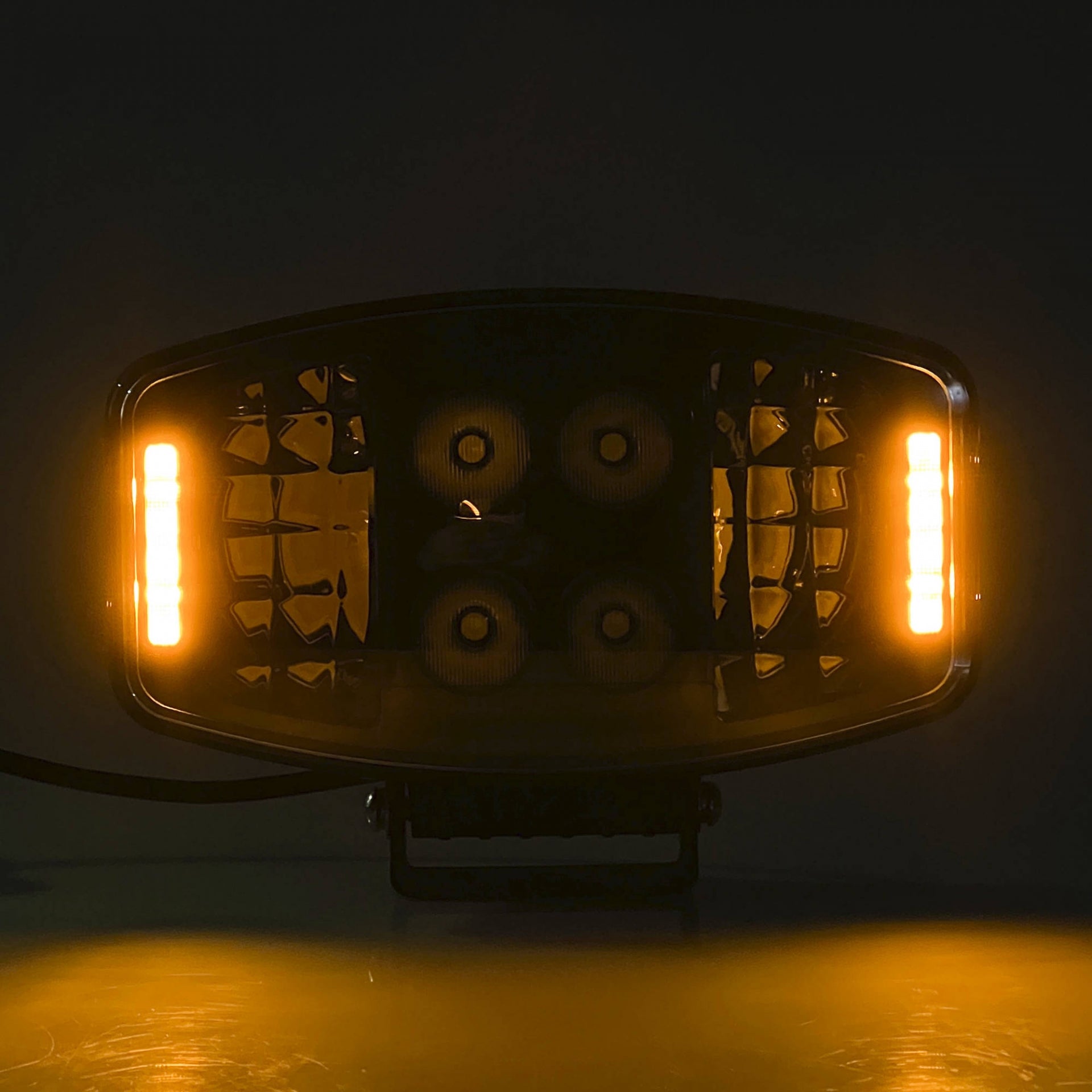 ЛЕД LED Високомощен диоден фар халоген лампа 247 см 12V - 24V бяло-жълто за камиони трактор земеделски машини и др