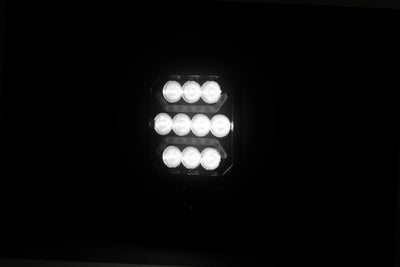 Универсална мощна LED ЛЕД диодна лампа халоген бяла светлина + бял габарит 15W 1500LM 12V - 24V E-mark за камион трактор ролбар АТВ джип земеделски и селскостопански машини и др.