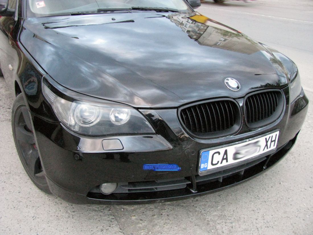 Решетки за BMW E60  (2003-2010) - черни