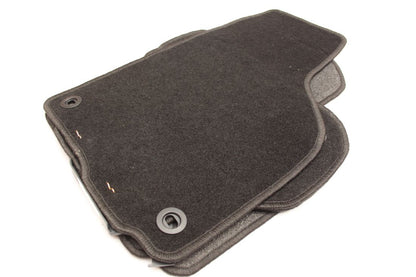Мокетни стелки за Vw Golf 5 / 6 / Jetta (2005-2011) с кръгли щипки