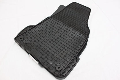 Немски гумени стелки за Audi A4 (B6/B7) - (2001-2007) - PETEX