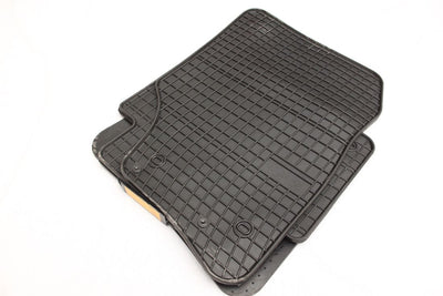Гумени стелки Frogum за VW Touareg (2002-2010)/Porsche Cayenne (2002-2010) – пасване по модел