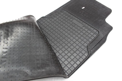 Гумени стелки Frogum за Nissan Almera (2000-2006) – пасване по модел