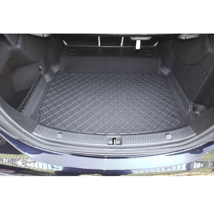 Гумирана стелка за багажник за Mercedes E-Class W213 (2016+) Limousine Sedan back seat foldable / through-loading system