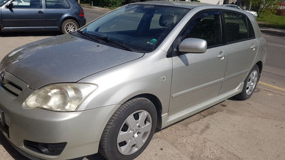 ВЕТРОБРАНИ ЗА TOYOTA COROLLA VERSO (2004-2009) 4 ВРАТИ - 2БР. ПРЕДНИ