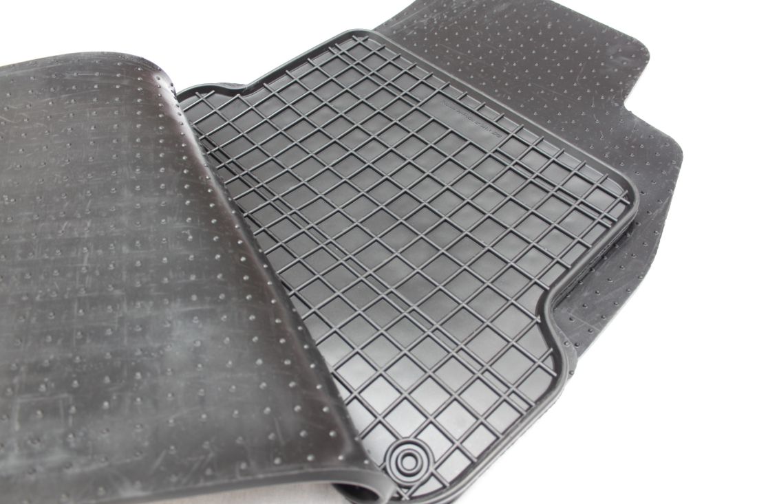 Полски гумени стелки за Audi A4 (B6/B7) - (2001-2008) - Frogum El Toro