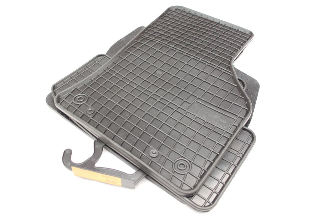 Полски гумени стелки за Volkswagen Golf 7 / Audi A3 / Seat Leon (2012-2020) - Frogum El Toro