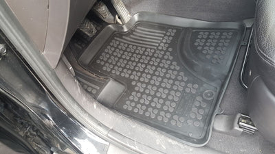 Гумени стелки Rezaw-Plast тип леген за Hyundai Santa FE 2007–2012 ТИП Леген