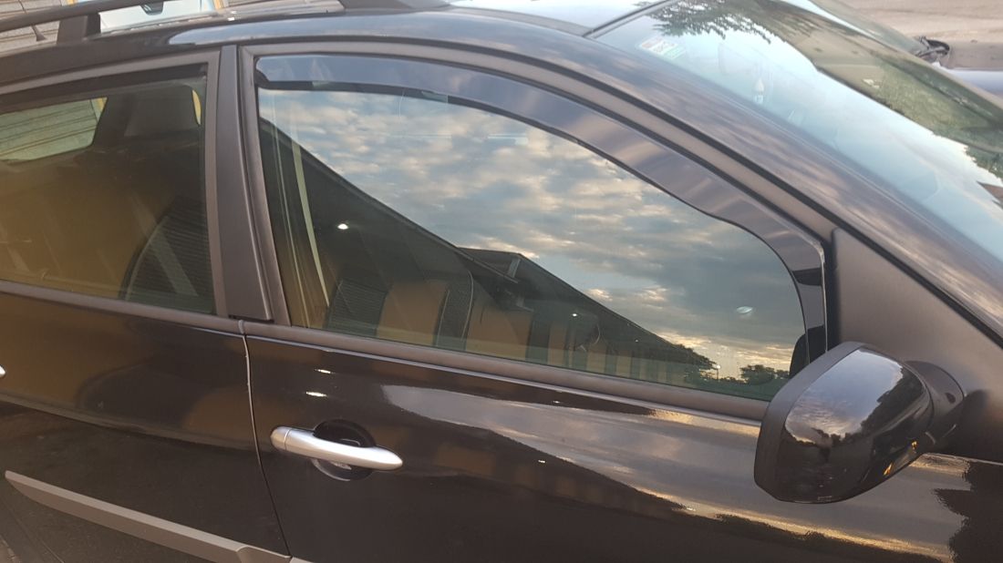ВЕТРОБРАНИ ЗА RENAULT MEGANE (2002-2008) 5 ВРАТИ , SEDAN - 2БР. ПРЕДНИ
