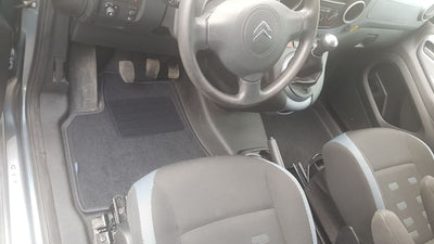 Мокетни стелки за Peugeot Partner / Citroen Berlingo (2008-2014) 5 врати