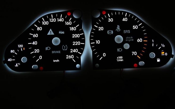Циферблати MERCEDES W203 V6 (04-07)