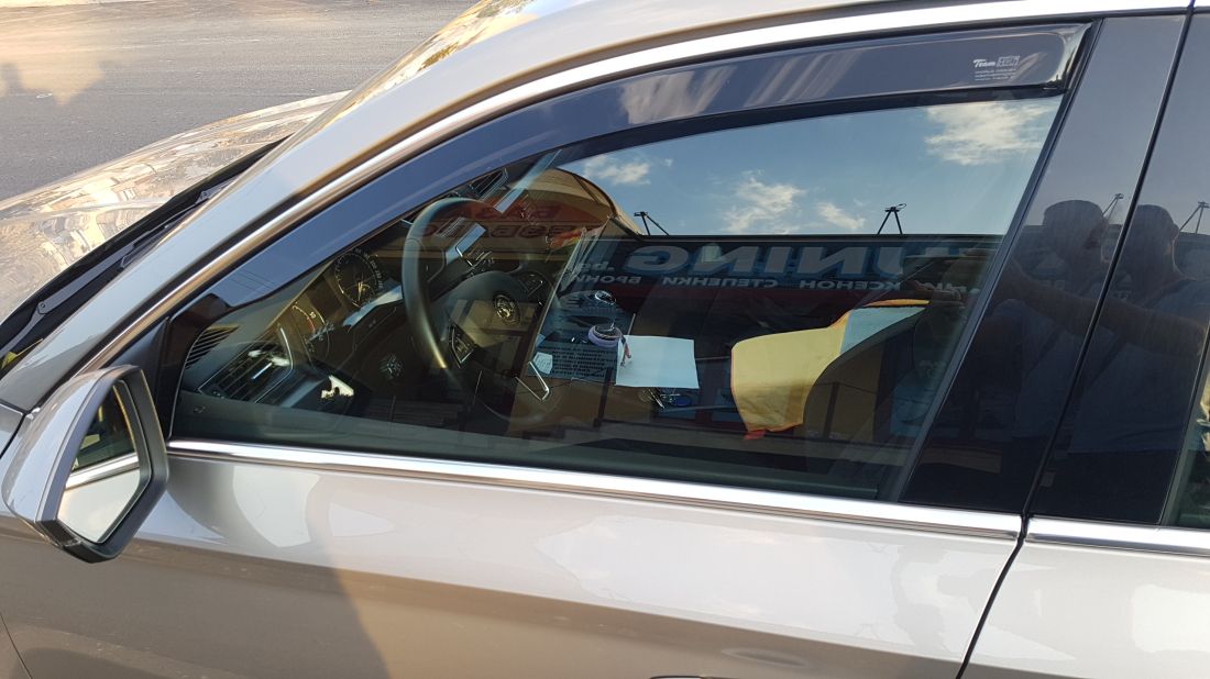 ВЕТРОБРАНИ ЗА SKODA SUPERB (2015+) 5 ВРАТИ , COMBI - 2БР. ПРЕДНИ