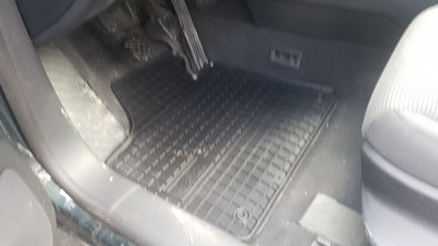 Гумени стелки Frogum за Audi A3 (2003-2012) – пасване по модел