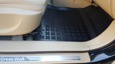Гумени стелки Rezaw-Plast тип леген за Honda CR - V 2012+ / Great Wall H6