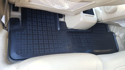 Гумени стелки Rezaw-Plast тип леген за Honda CR - V 2012+ / Great Wall H6