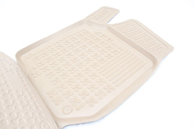 Гумени стелки Rezaw-Plast тип леген за Golf 4 / Bora / Beetle / Jetta / Skoda Octavia 1 1997–2010 / Seat Leon / Seat Toledo 1999–2005-тип леген бежови