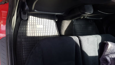 Гумени стелки Frogum за Honda Civic (2006-2012)-хечбек – пасване по модел