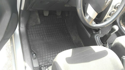Гумени стелки Frogum за Toyota Yaris (2005-2011)/Great Wall Voleex C10 – пасване по модел
