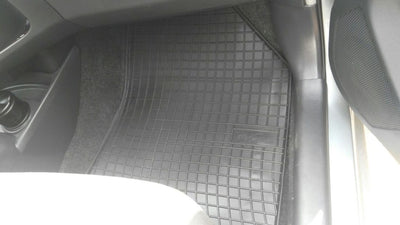 Гумени стелки Frogum за Toyota Yaris (2005-2011)/Great Wall Voleex C10 – пасване по модел