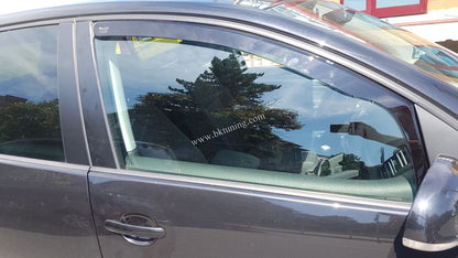 ВЕТРОБРАНИ ЗА VW GOLF 5 (2004-2008) 5 ВРАТИ - 2БР. ПРЕДНИ