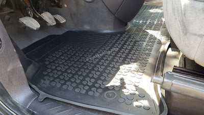 Гумени стелки Rezaw-Plast тип леген за Peugeot 807 / Citroen C8 / Lancia Phedra / Fiat Ulysse 2002+